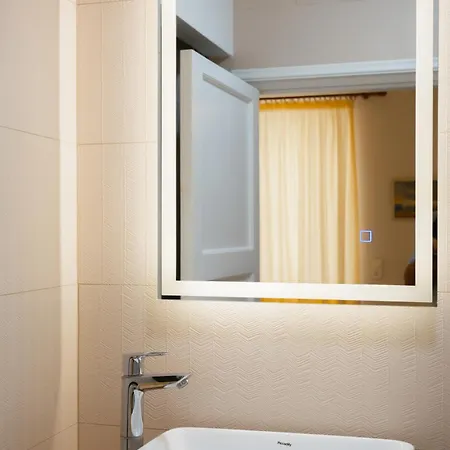 L Square, Luxurious Landmark