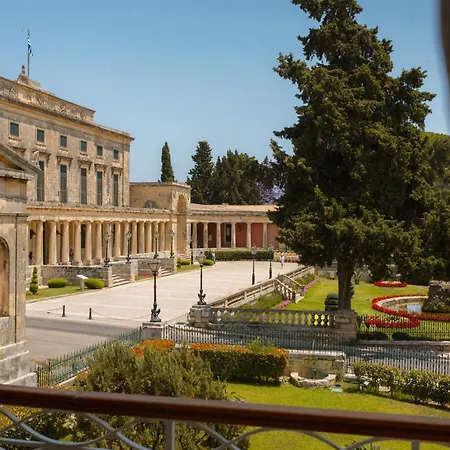 L Square, Luxurious Landmark